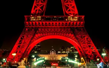 Crimson Paris Nights wallpaper