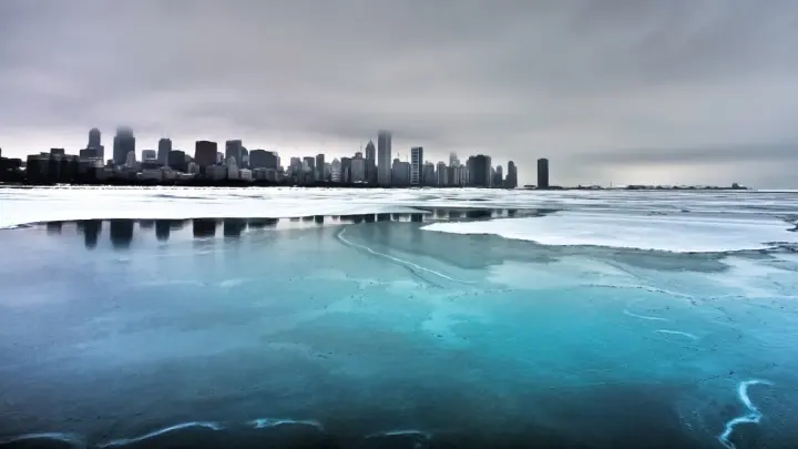 Frozen Urban Horizon as a phone lock screen