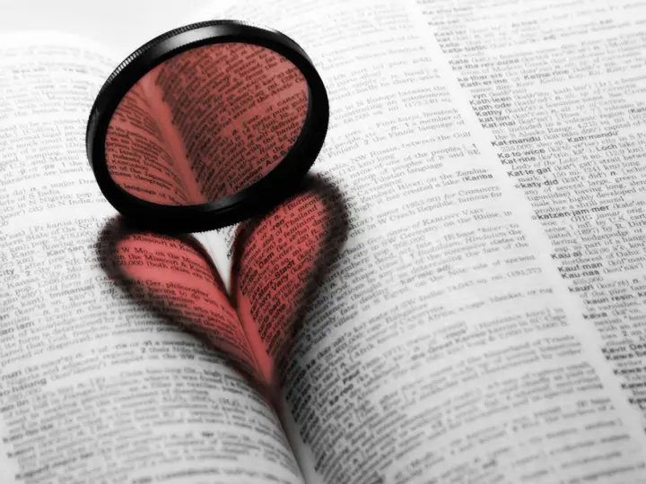 Reading With Love as a phone lock screen