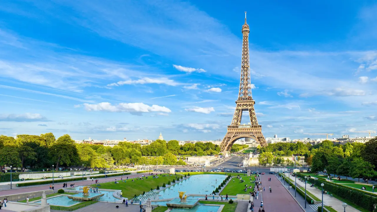 Sunny Day In Paris – blue and grey desktop wallpaper, 1920×1080