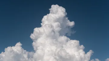 Towering White Cloud wallpaper