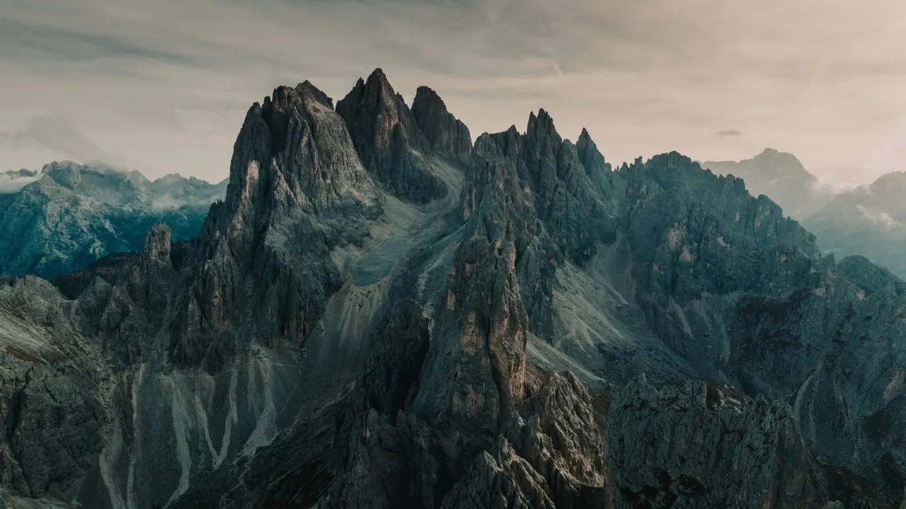 Mountains Landscape – black and grey desktop wallpaper, 5272×2962