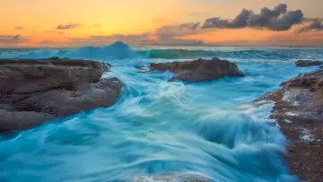 Golden Waves On Shore wallpaper