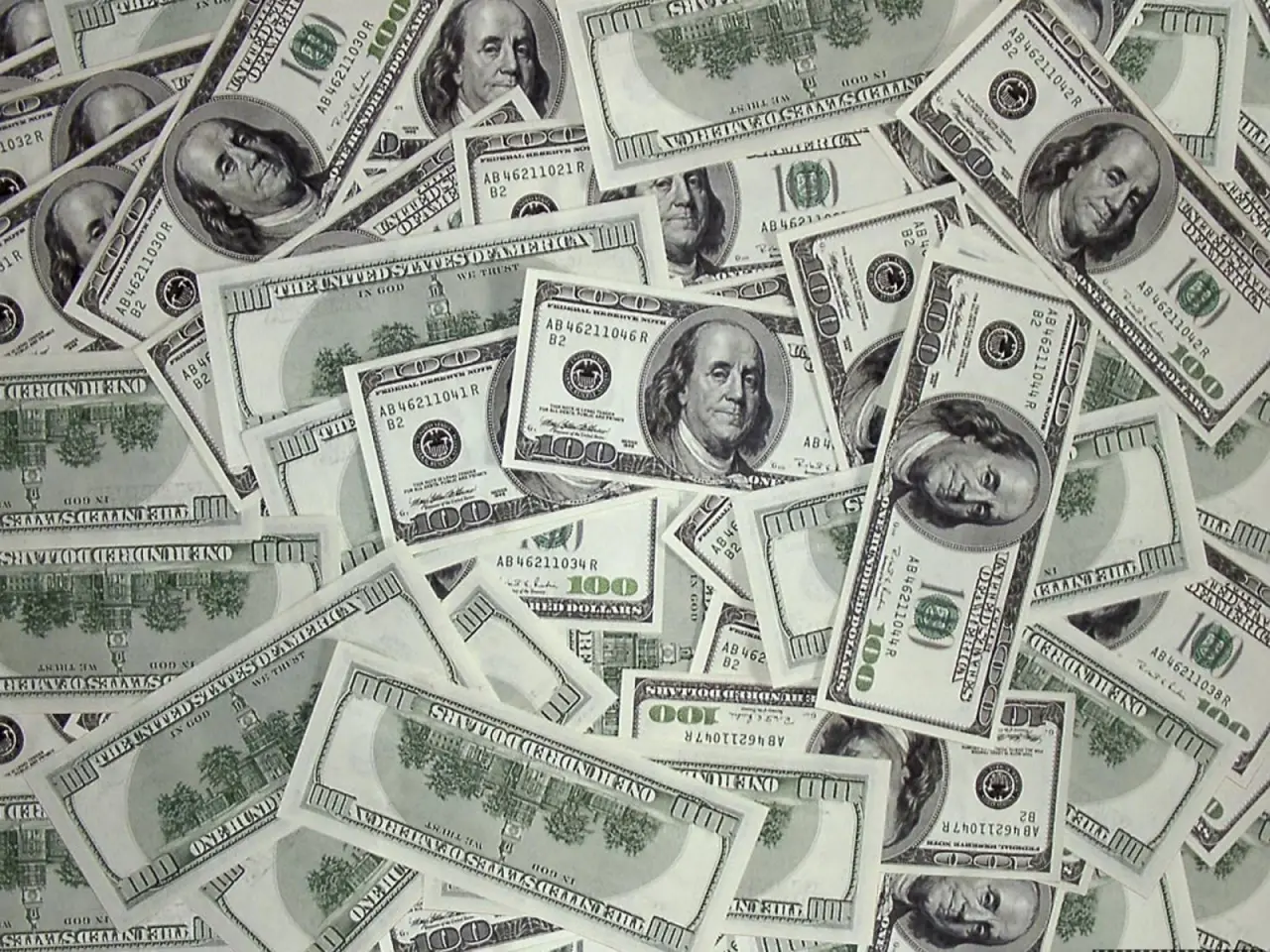 Stack of Hundred Dollar Bills – grey desktop wallpaper, 1600×1200