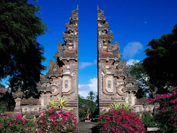 Gates of Heaven Bali as a phone lock screen