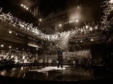 Energy of the Crowd wallpaper
