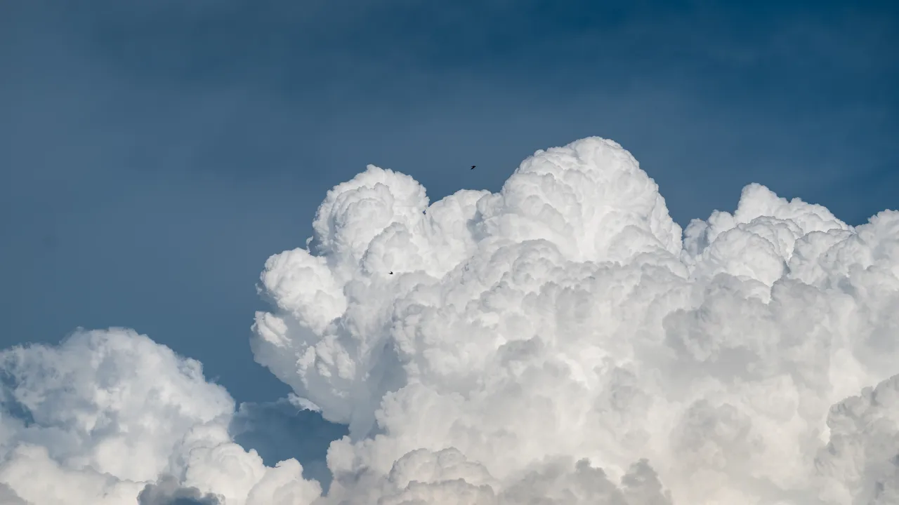 Towering White Cumulus Clouds – blue and grey desktop wallpaper, 5599×3149