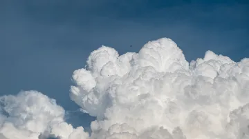 Towering White Cumulus Clouds wallpaper