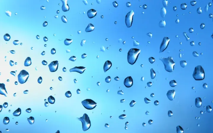 Raindrops on Glass as a phone lock screen