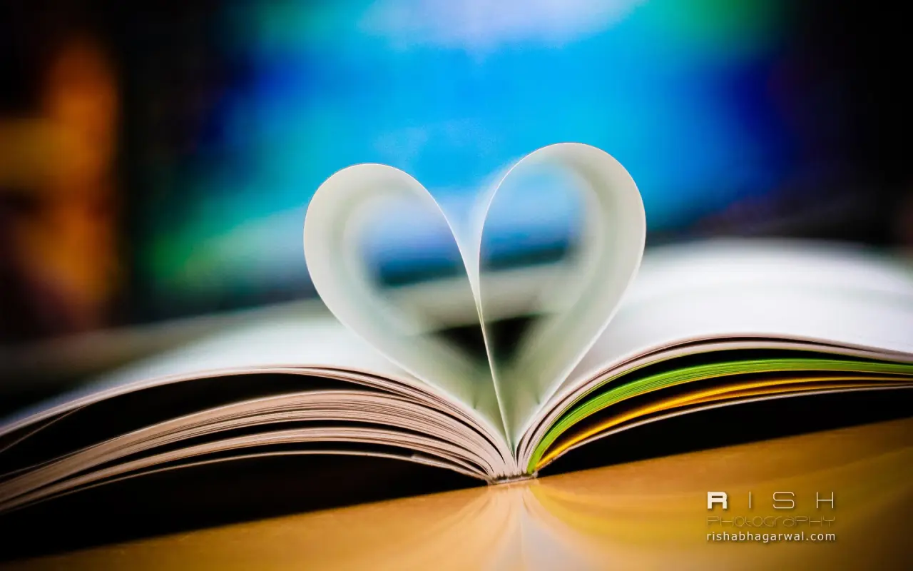 Pages Of Love – black and grey desktop wallpaper, 1920×1200