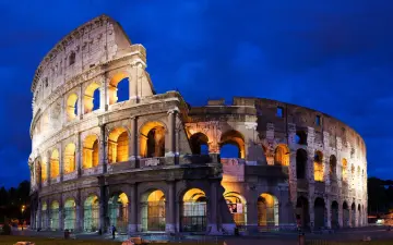 Roman Colosseum At Night wallpaper