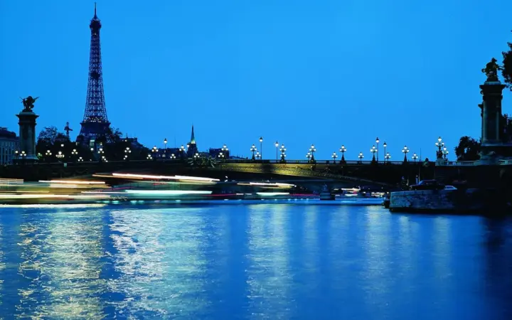 Paris Evening By The Seine as a phone lock screen