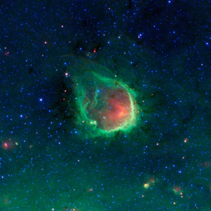 In the Blackest Night, a Green Ring Nebula as a phone lock screen