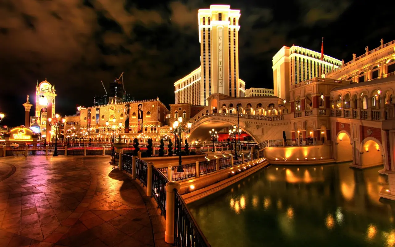 Venetian Nights at Las Vegas – black and brown desktop wallpaper, 1920×1200