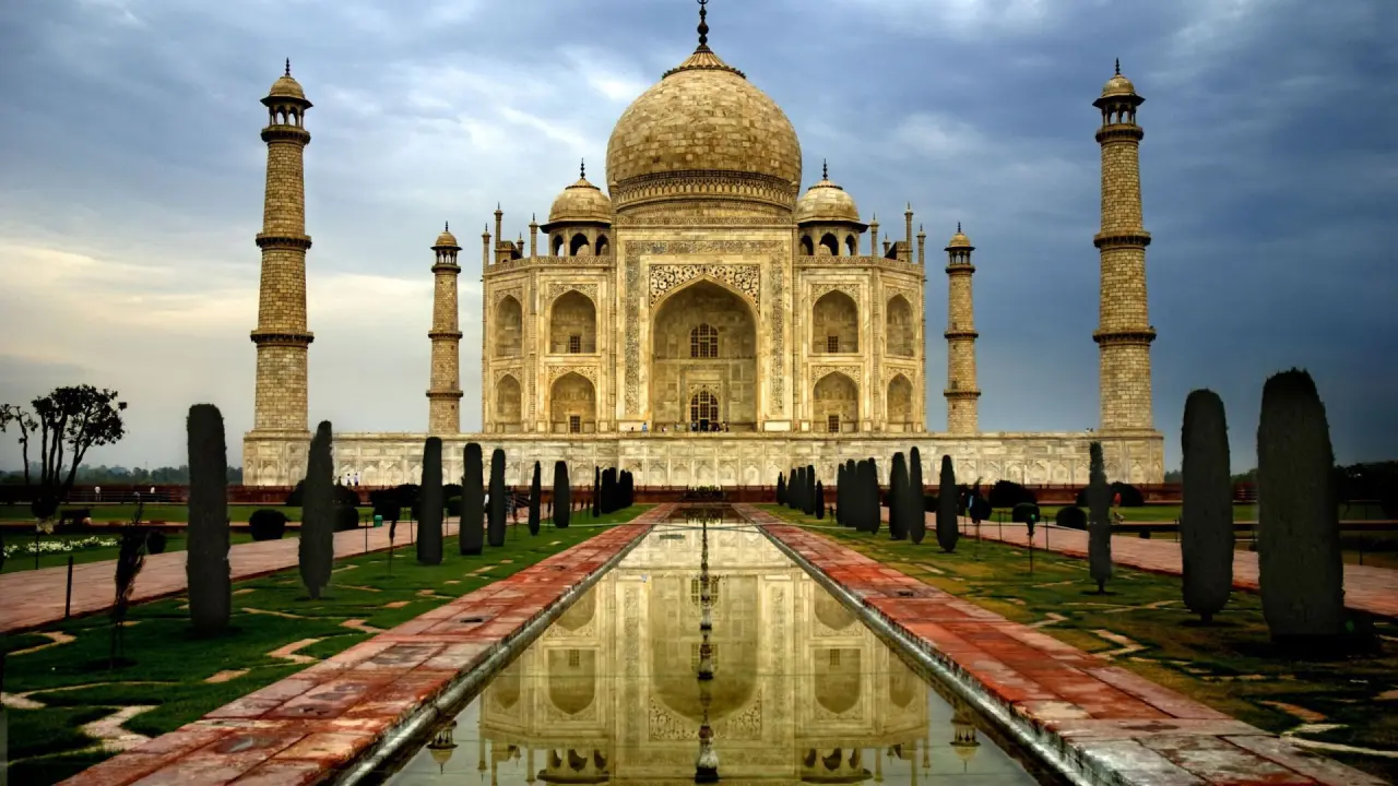 Majestic Taj Mahal Reflection – brown and grey desktop wallpaper, 1920×1080