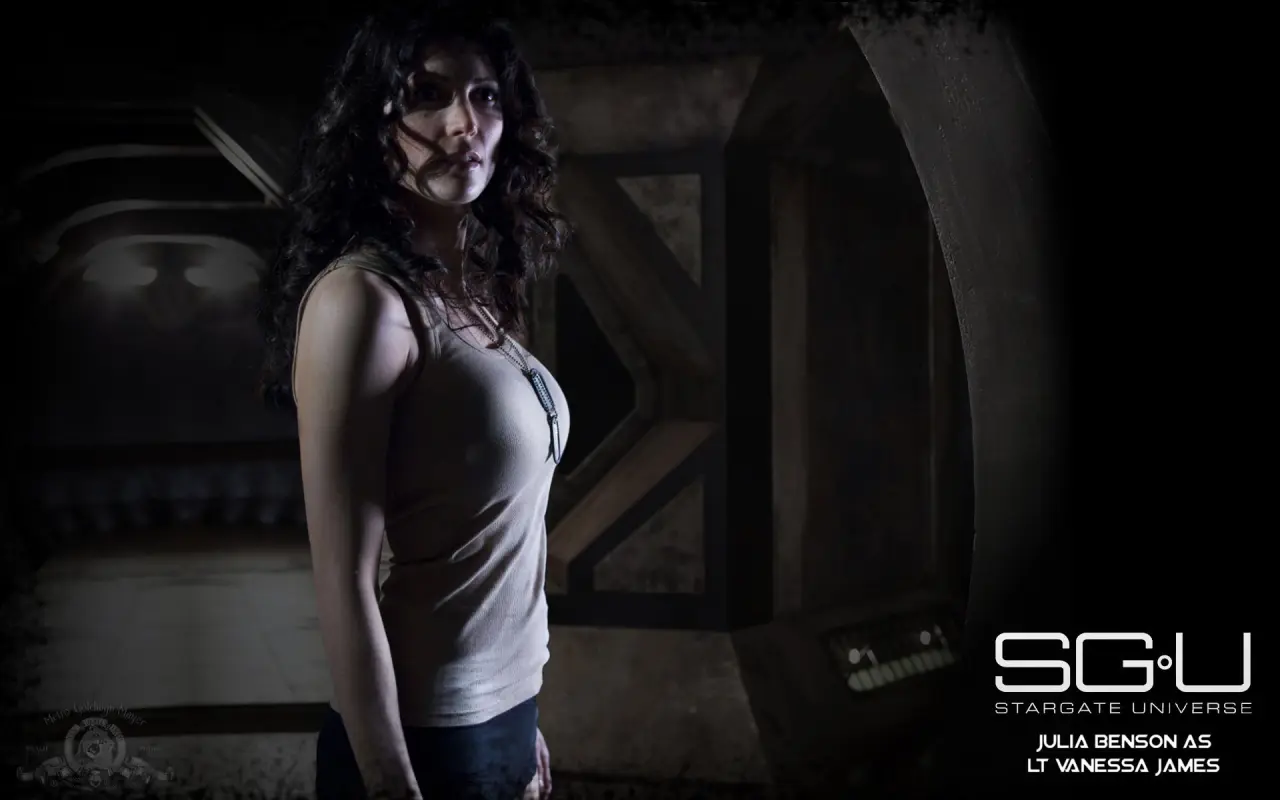 Shadows of Stargate Universe – black and grey desktop wallpaper, 1920×1200