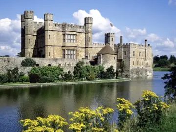 Historic Stone Castle By Water wallpaper