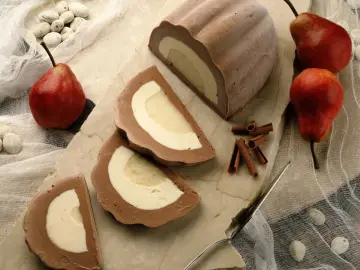 Chocolate Pear Ice Cream Log wallpaper