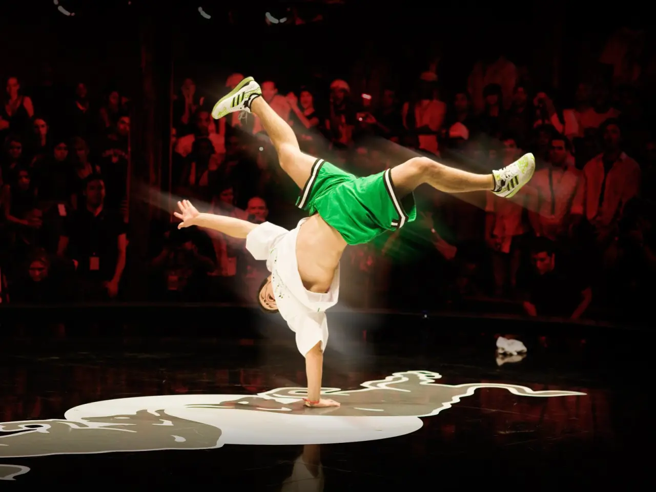 Gravity Defying Breakdance Freeze – black and brown desktop wallpaper, 1600×1200