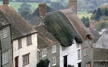 Old Thatched Cottage Village wallpaper