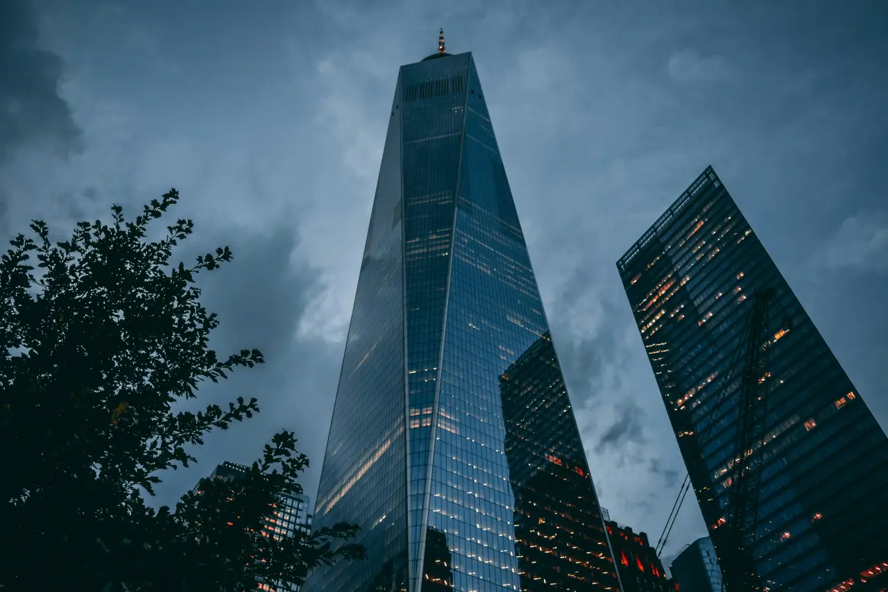 Towering Glass Giants – black and blue desktop wallpaper, 4000×2666