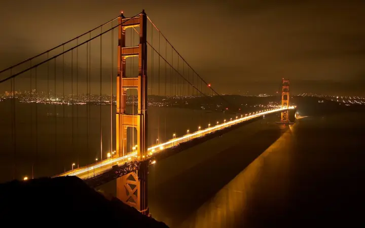 Golden Gate At Night as a phone lock screen