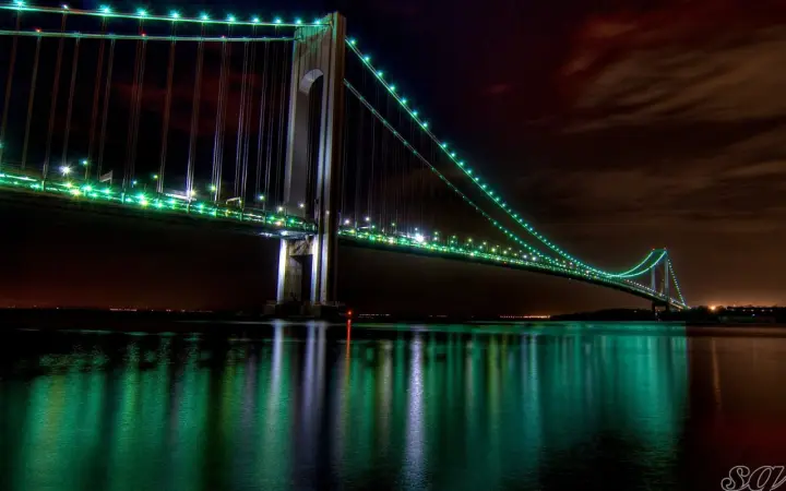 Emerald Lights At Night as a phone lock screen