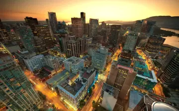 Golden Hour Over The City wallpaper