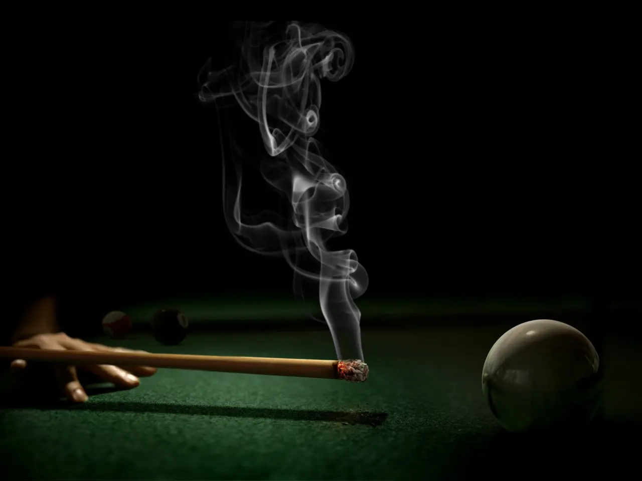 Smoke On The Pool Table – black and grey desktop wallpaper, 1600×1200
