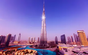Towering Above the City wallpaper