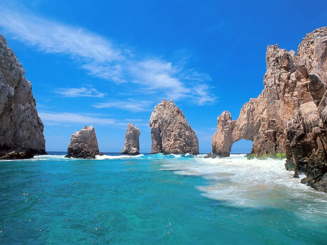 Stunning Ocean Archway – blue and teal desktop wallpaper, 1600×1200