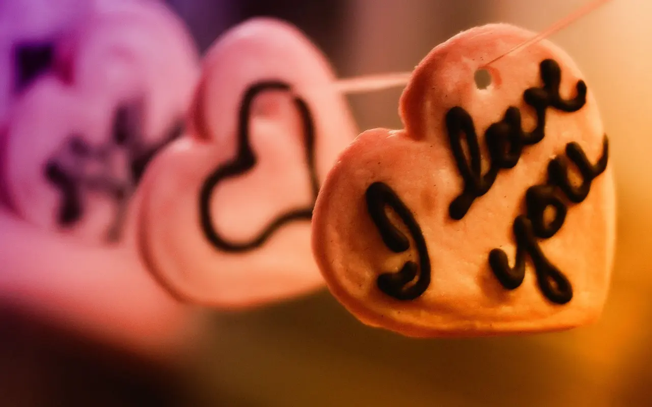 Sweet Heart Message – brown and orange desktop wallpaper, 1920×1200