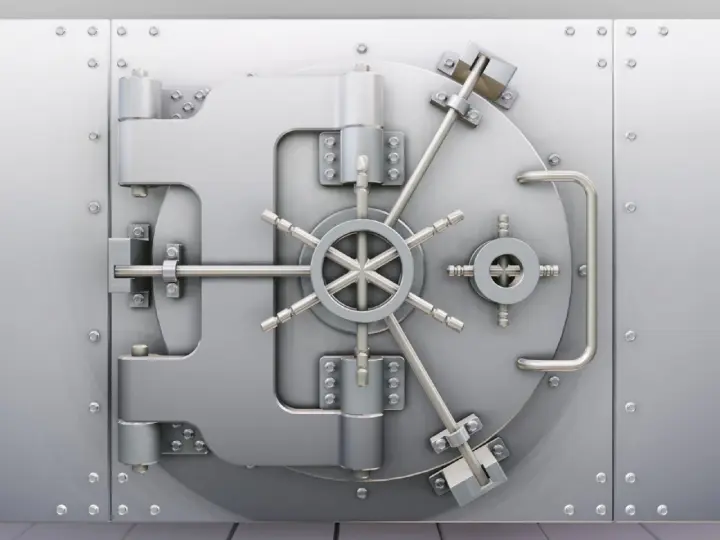 Vault Door as a phone lock screen