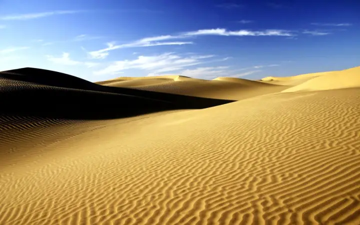 Golden Sand Dunes as a phone lock screen