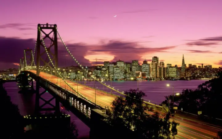 San Francisco Skyline as a phone lock screen