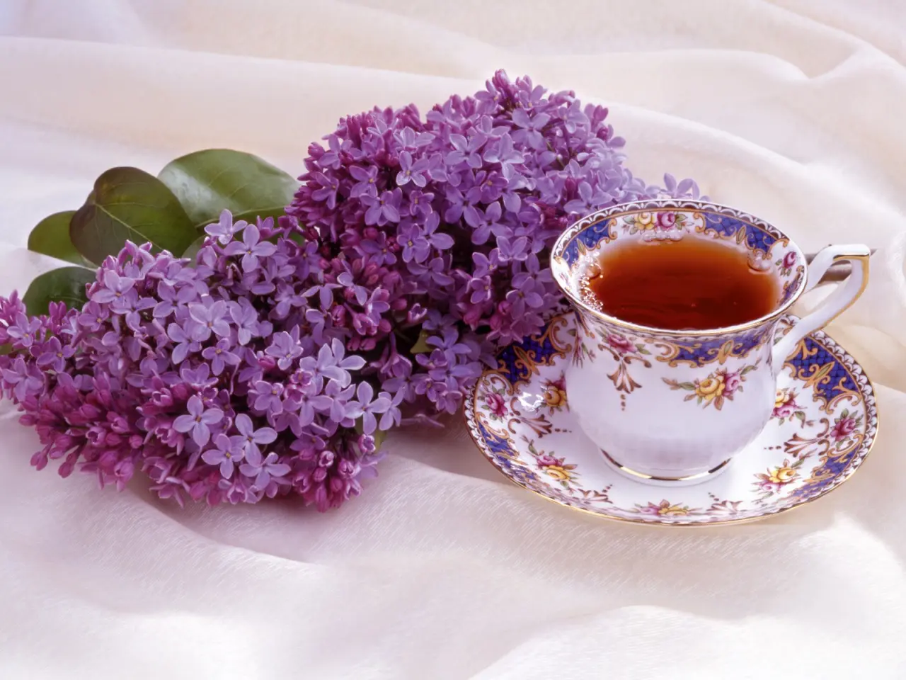 Lilac And Tea – grey and purple desktop wallpaper, 1600×1200